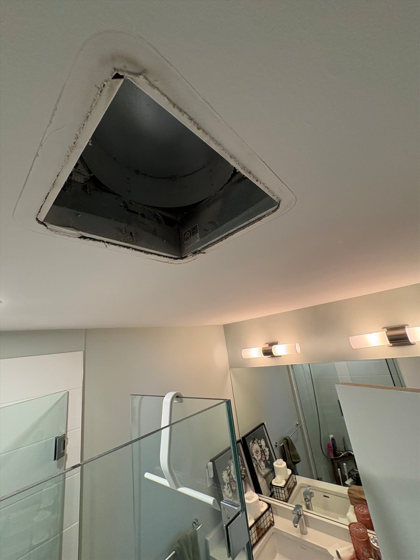 Bathroom ceiling cavity during the fan replacement